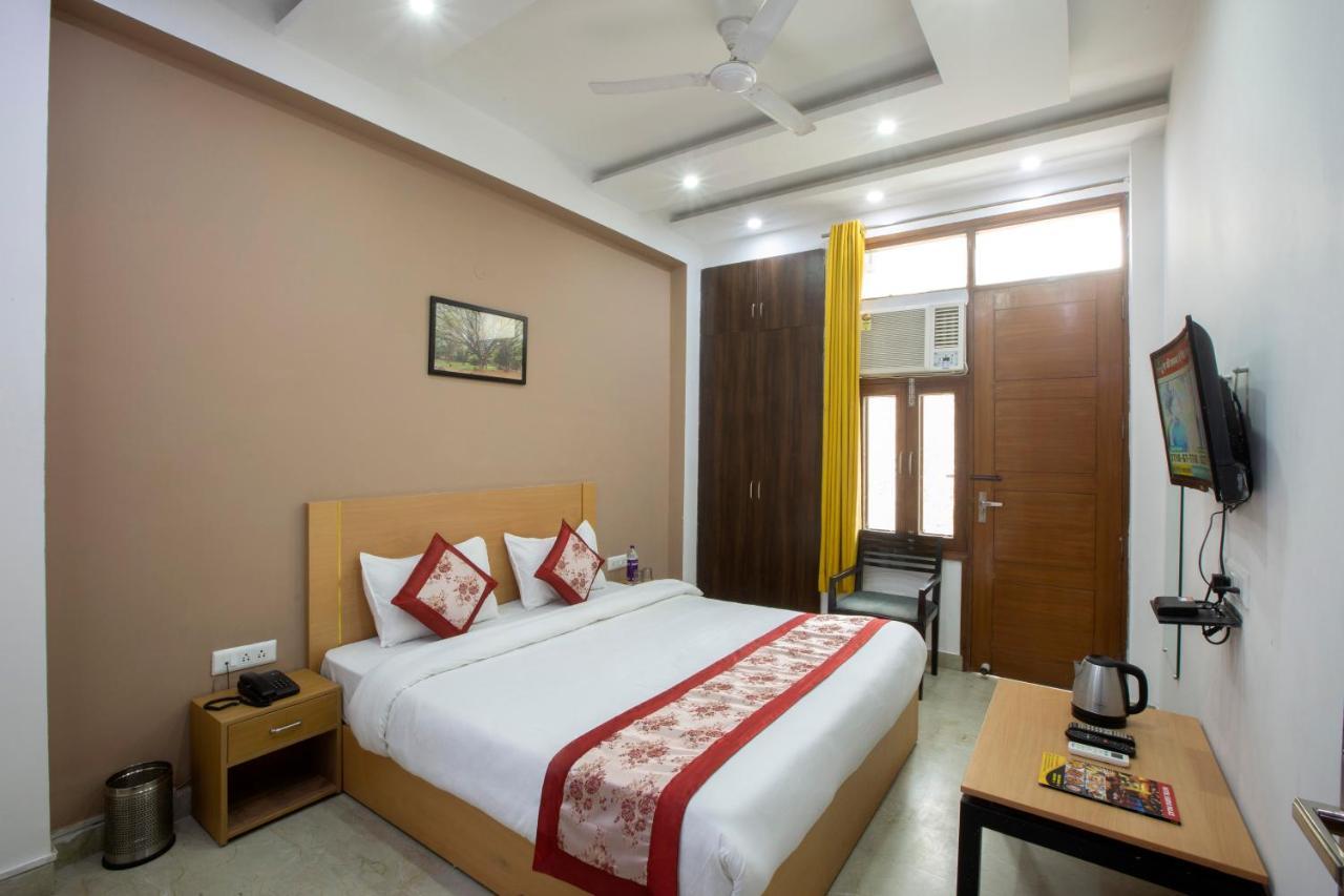 Hotel Ginger Palace - Corporate Hotel Noida Sector 62 المظهر الخارجي الصورة
