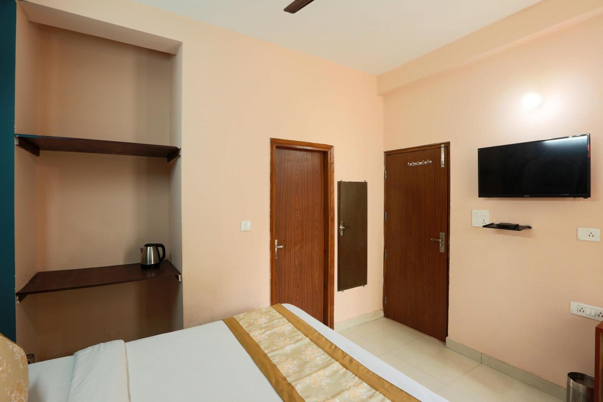 Hotel Ginger Palace - Corporate Hotel Noida Sector 62 المظهر الخارجي الصورة