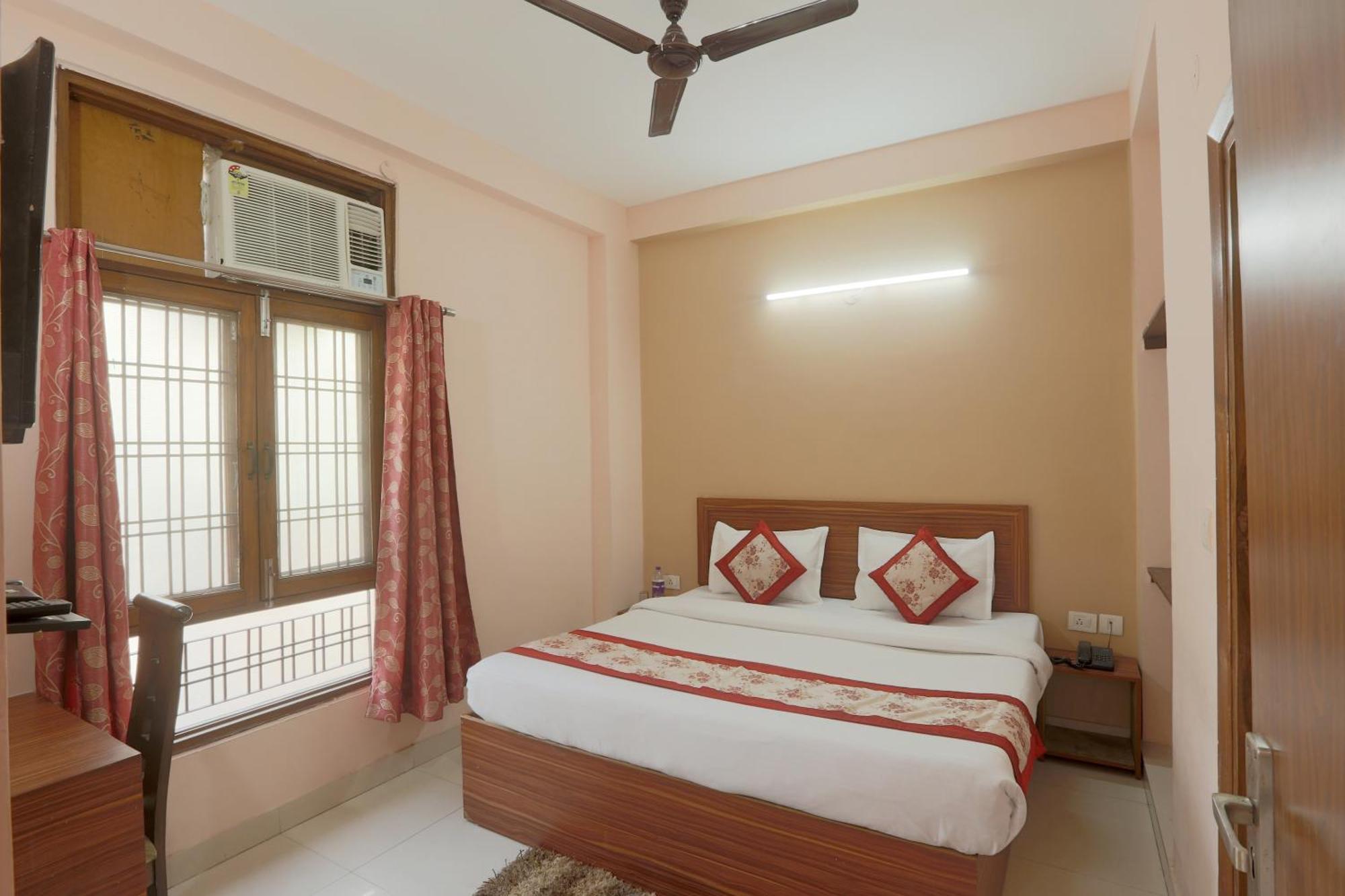 Hotel Ginger Palace - Corporate Hotel Noida Sector 62 المظهر الخارجي الصورة