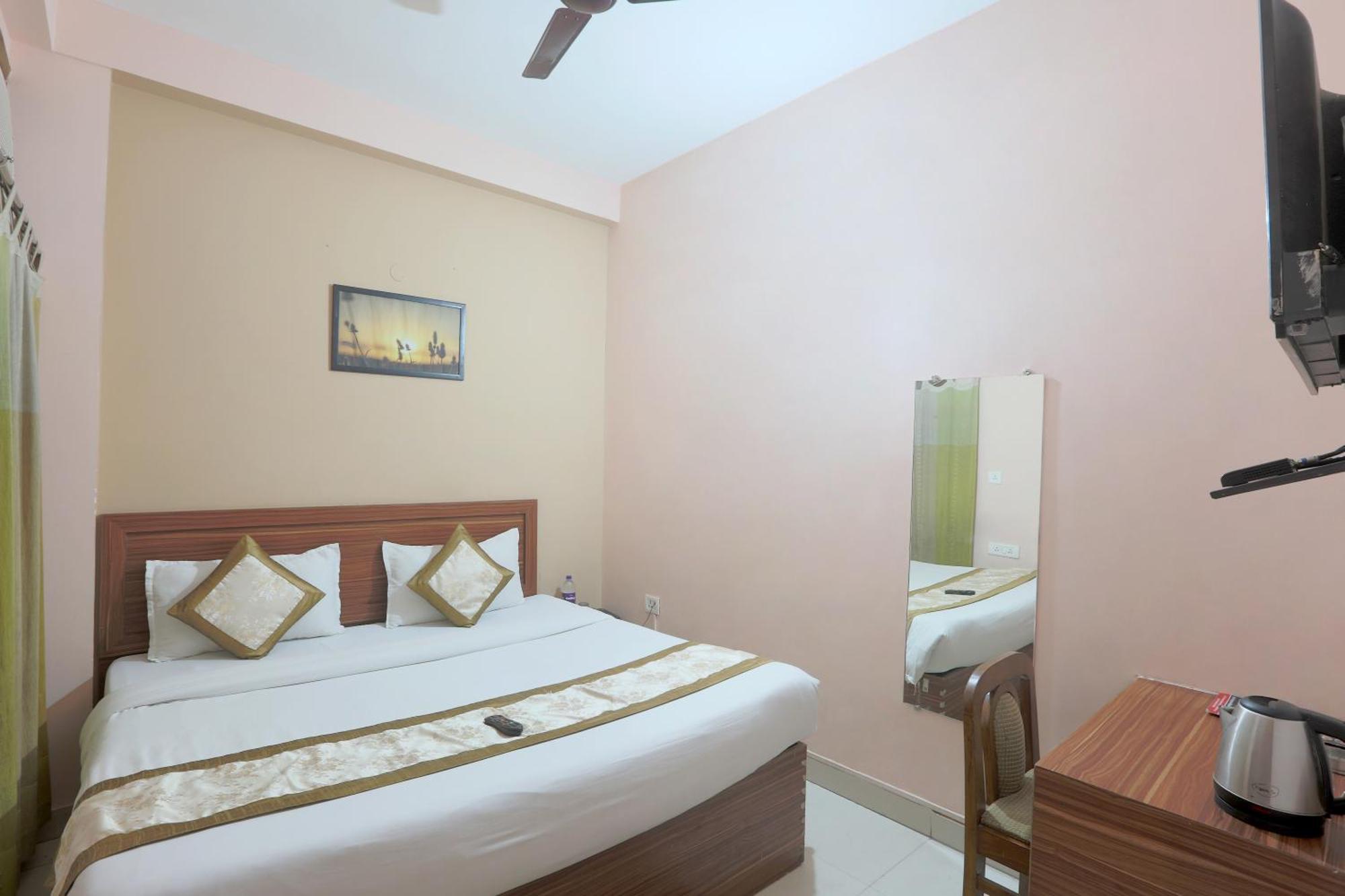 Hotel Ginger Palace - Corporate Hotel Noida Sector 62 المظهر الخارجي الصورة