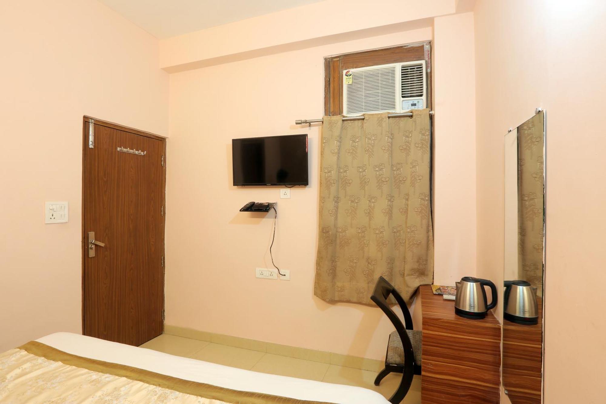 Hotel Ginger Palace - Corporate Hotel Noida Sector 62 المظهر الخارجي الصورة